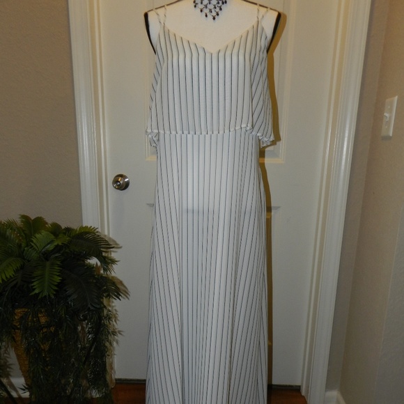 Ann Taylor Dresses & Skirts - ANN TAYLOR IVORY BLUE BLACK PINSTRIPE DRESS